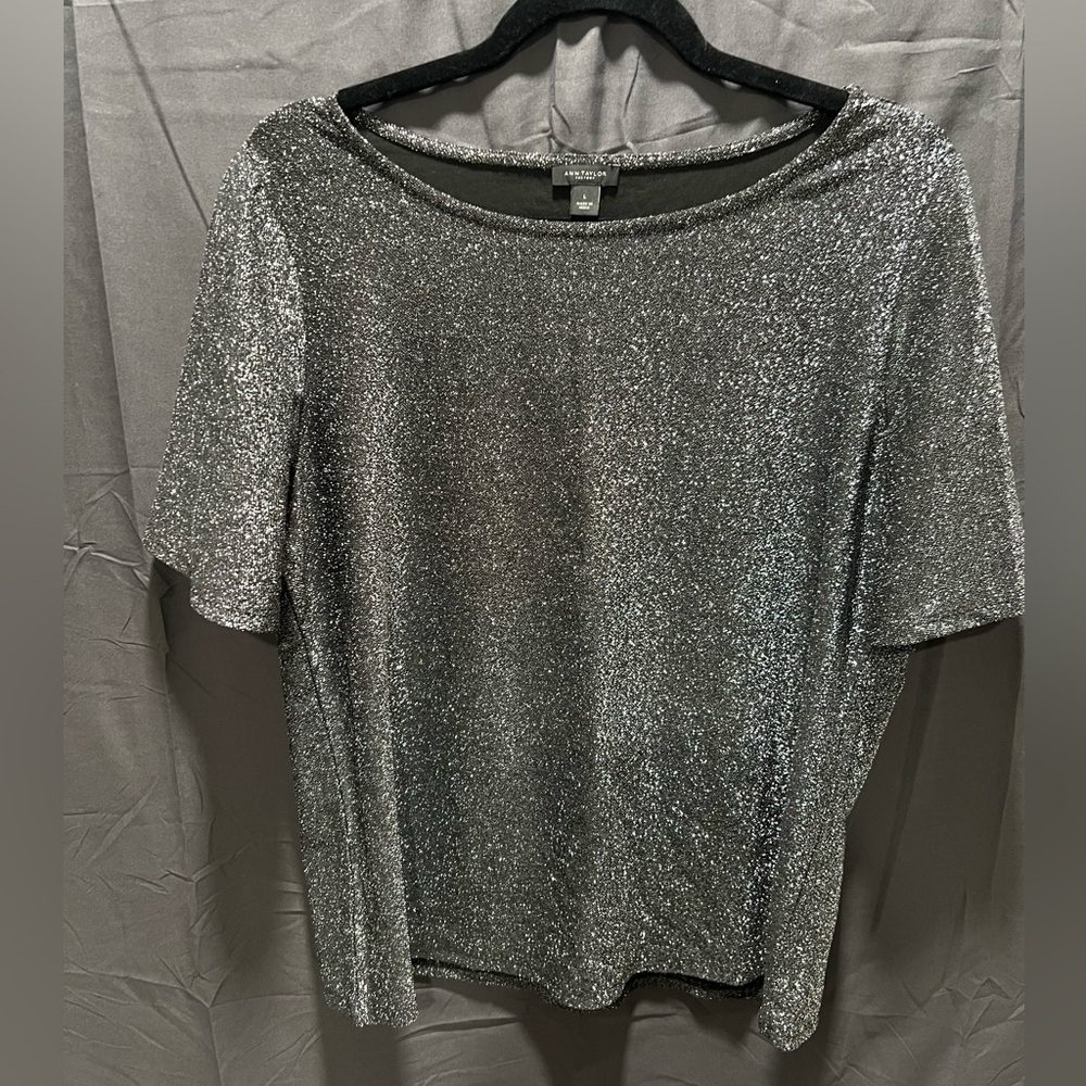 Ann Taylor Factory Metallic Silver Black Tshirt, Blouse Size L